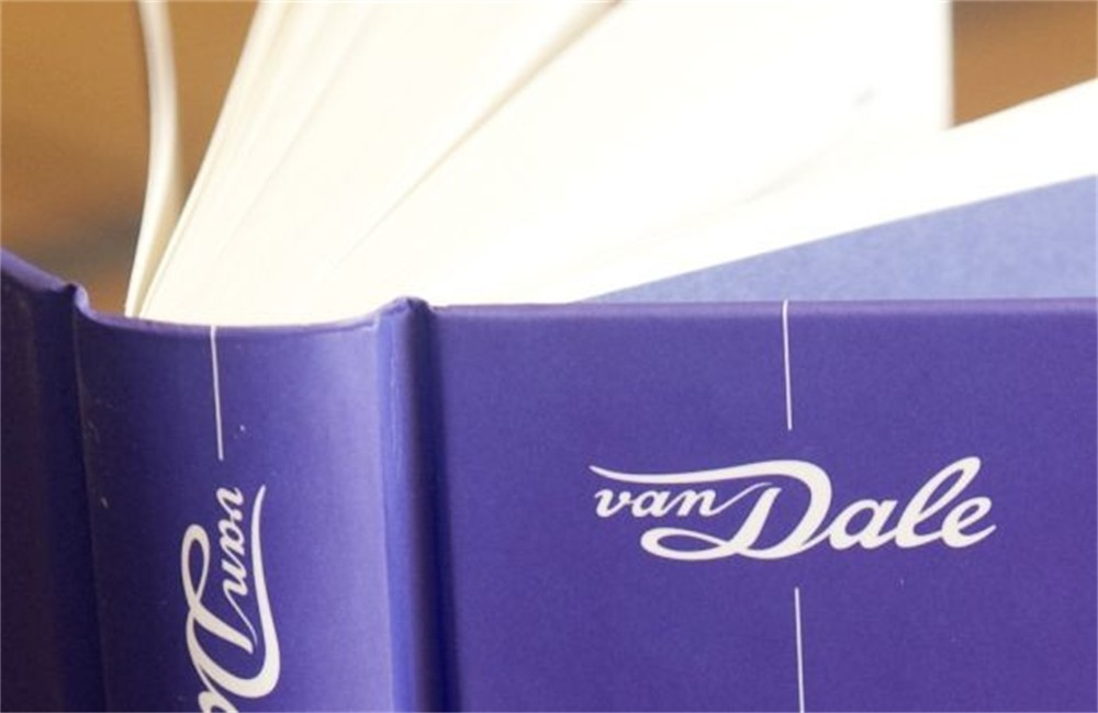 grexit-retweeten-en-bangalijst-in-dikke-van-dale-id3565851-1000x800-n