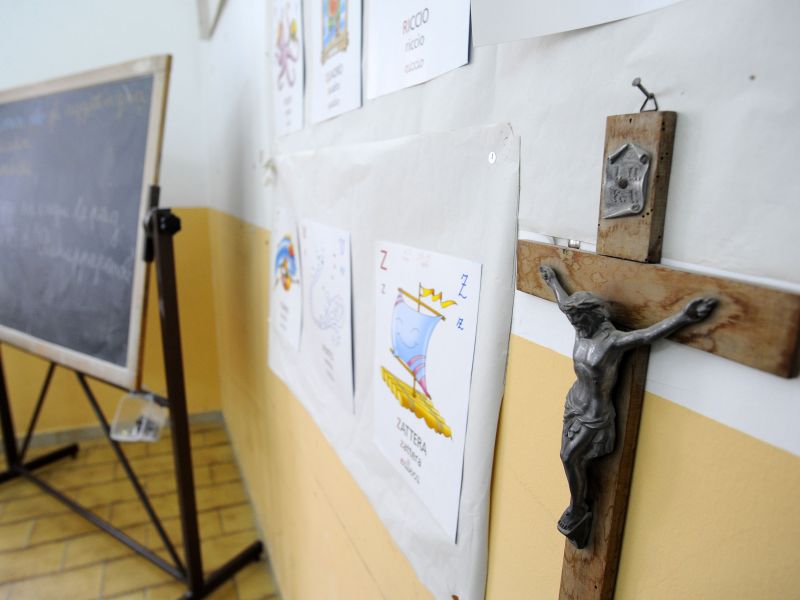 Crocifisso in aula